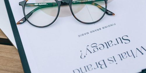 pexels-leeloothefirst-8939017